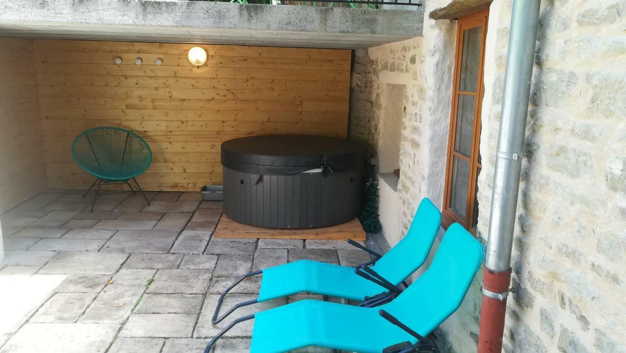 Gite "La Percee Des Lacs" Châtillon エクステリア 写真